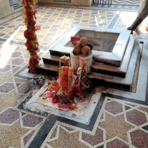 daksh_prajapati_temple2