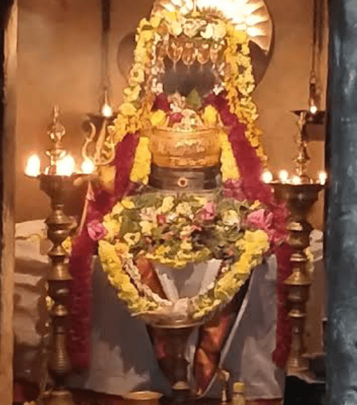 Easanya (Isanya) Lingam, Asta Lingams of Arunachala, Thiruvannamalai